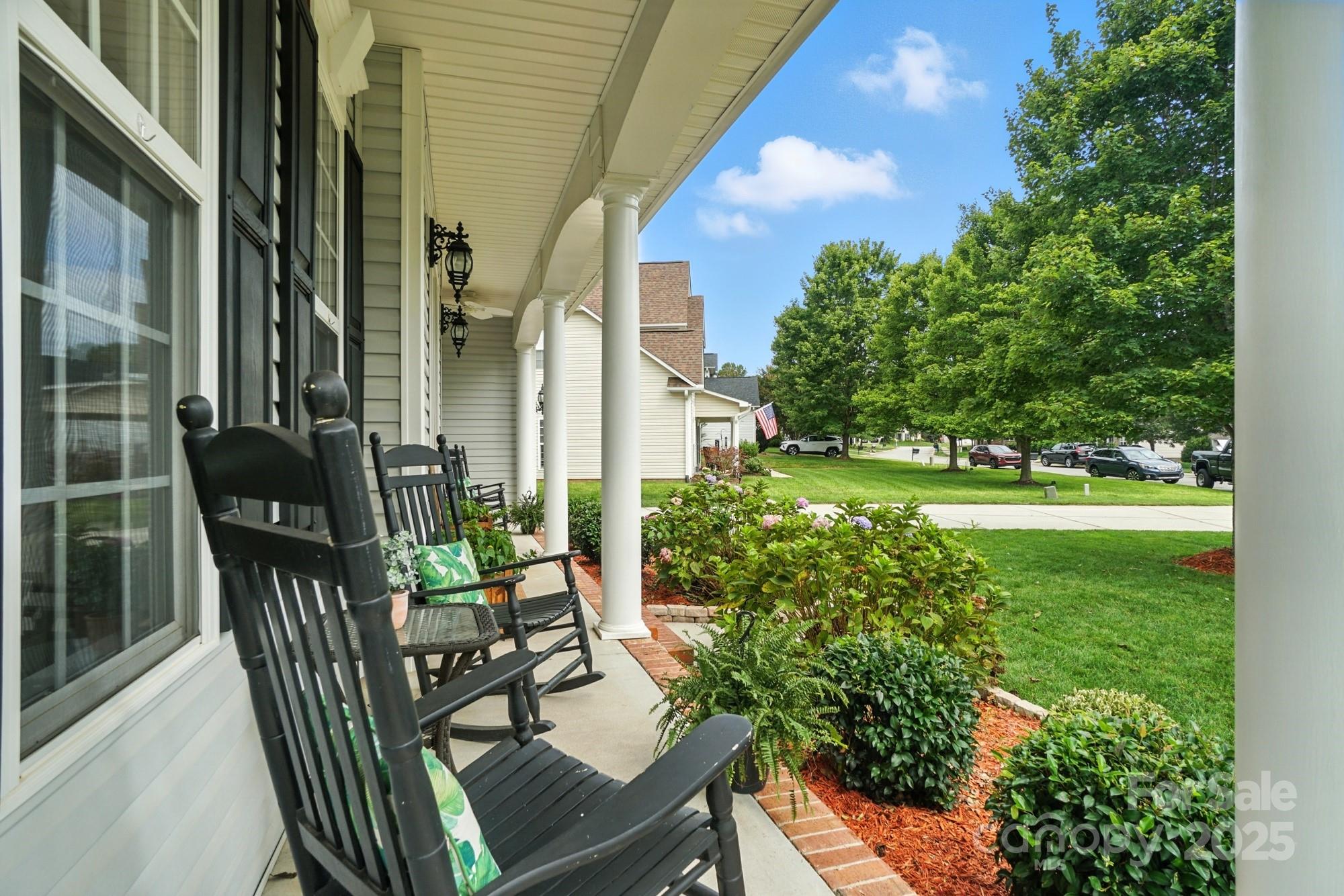 796 Cedarwood Court