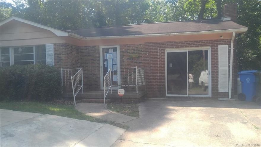 Brick Ranch. Property SOLD AS-IS. Property was built prior to 1978 and lead based paint potentially exists.
