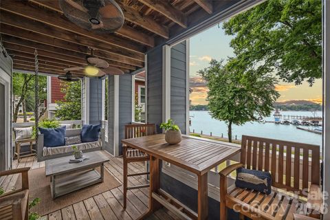 Photo of 702 Southwest Drive, Davidson, NC 28036 (MLS # 4378717)