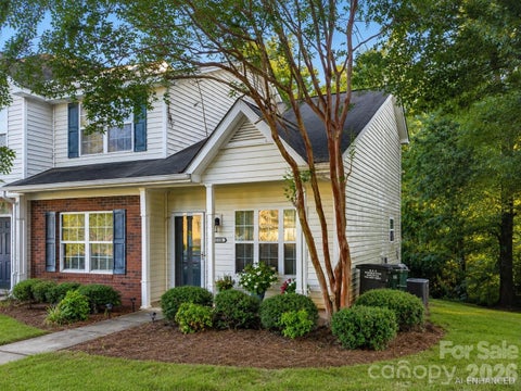 Photo of 10106 Ballyclare Court, Charlotte, NC 28213 (MLS # 4419871)