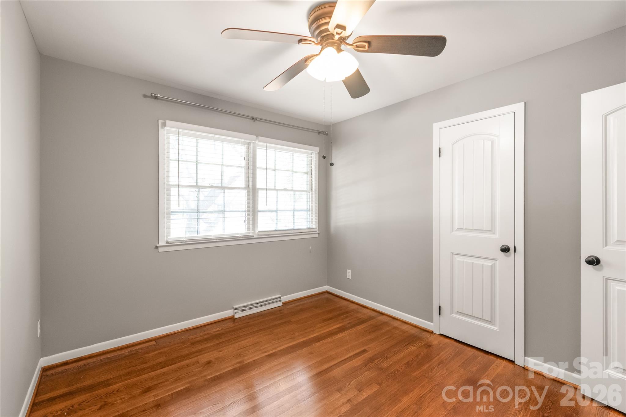 Queens Grant - Residential