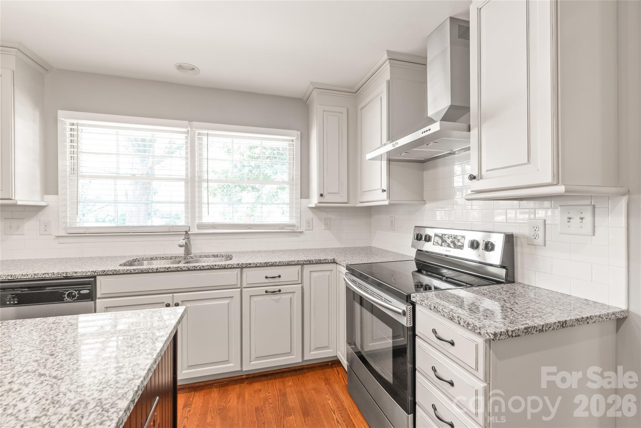 Queens Grant - Residential