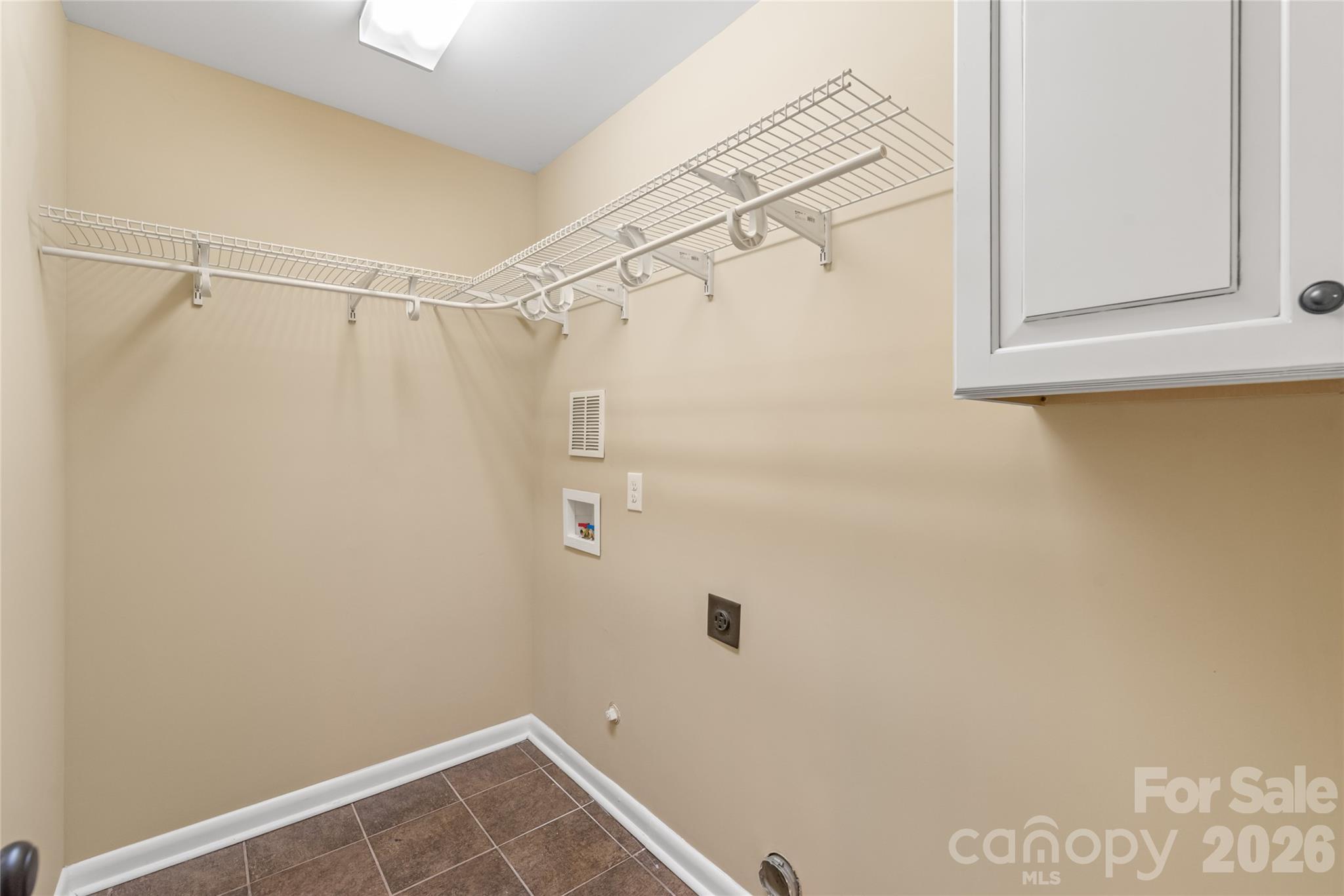 Queens Grant - Residential