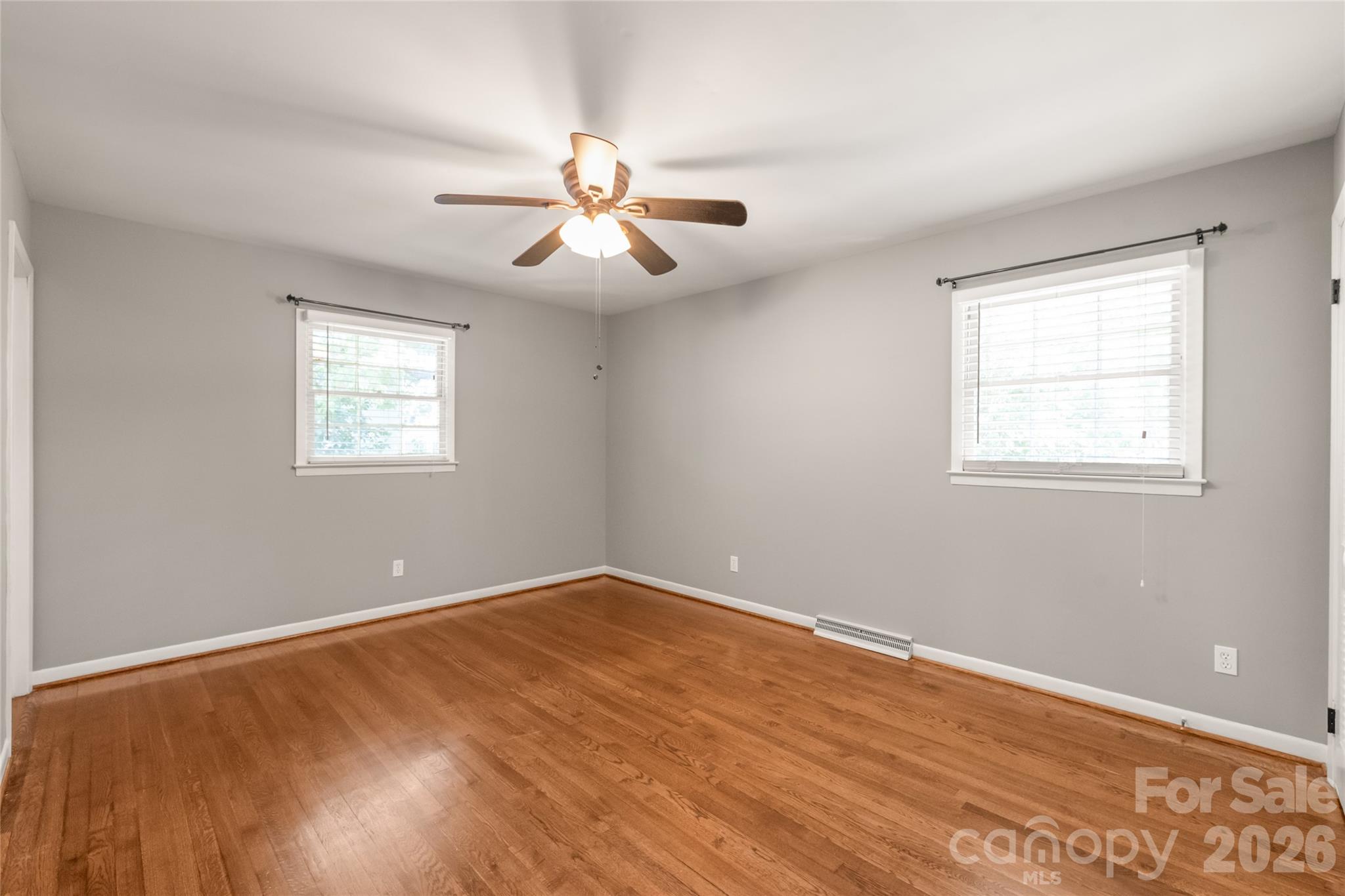 Queens Grant - Residential