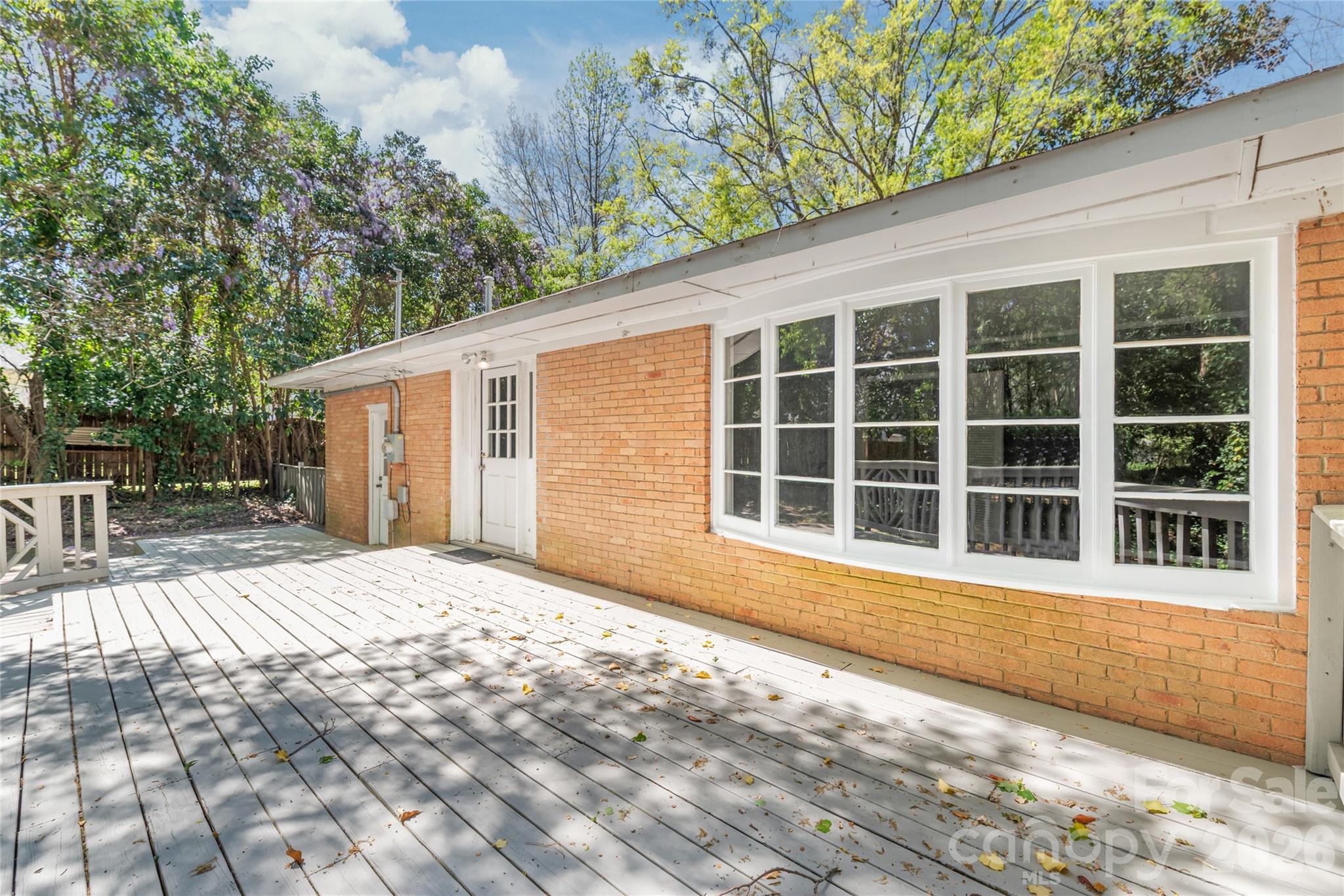 Queens Grant - Residential