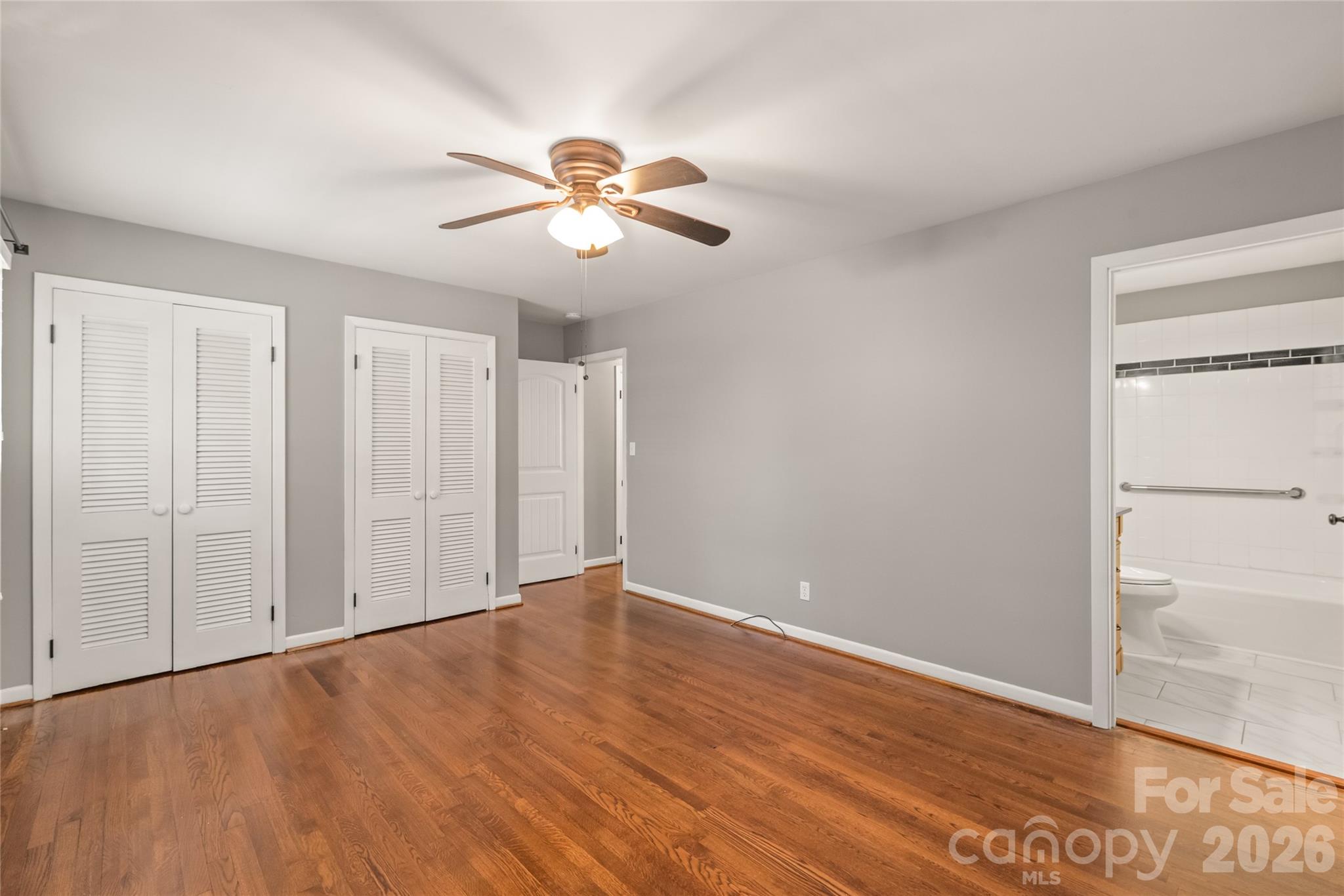 Queens Grant - Residential