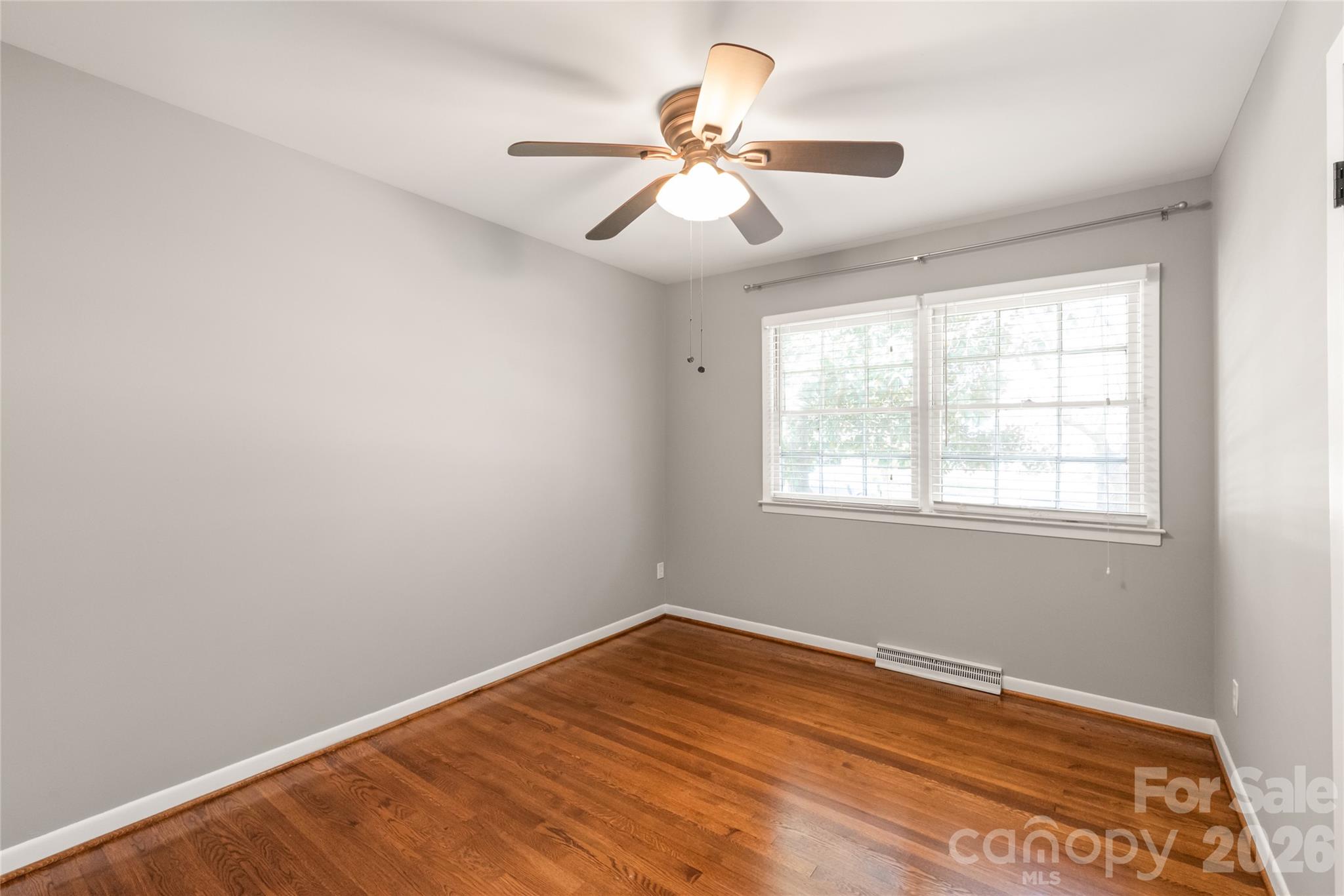 Queens Grant - Residential