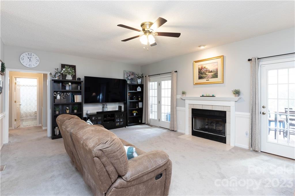 Derby Downs - Residential