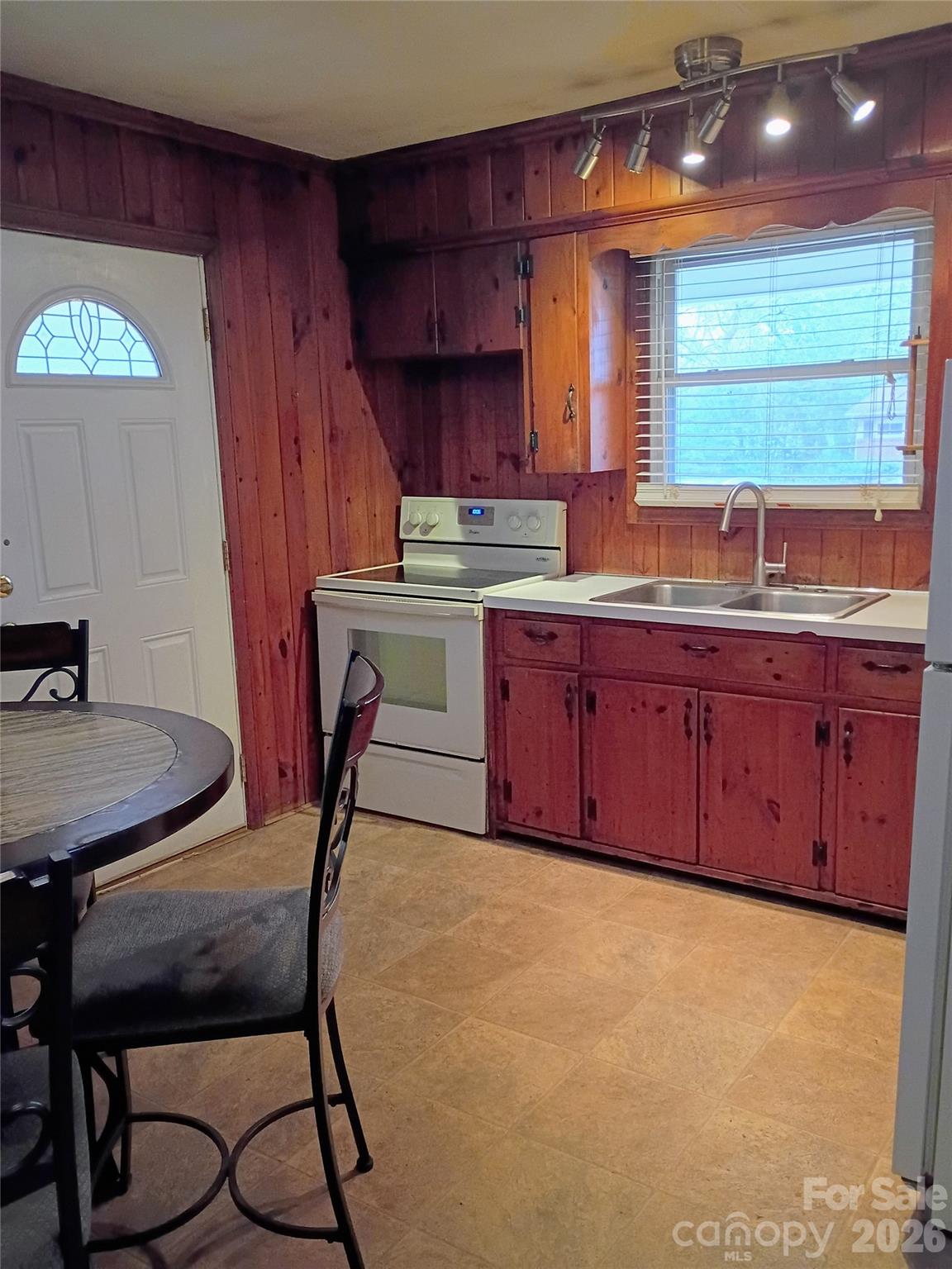 Edgewood - Residential