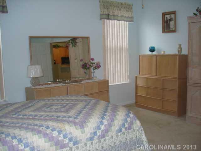 Four Seasons At Gold Hill - Residential