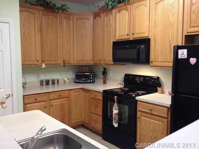 Four Seasons At Gold Hill - Residential