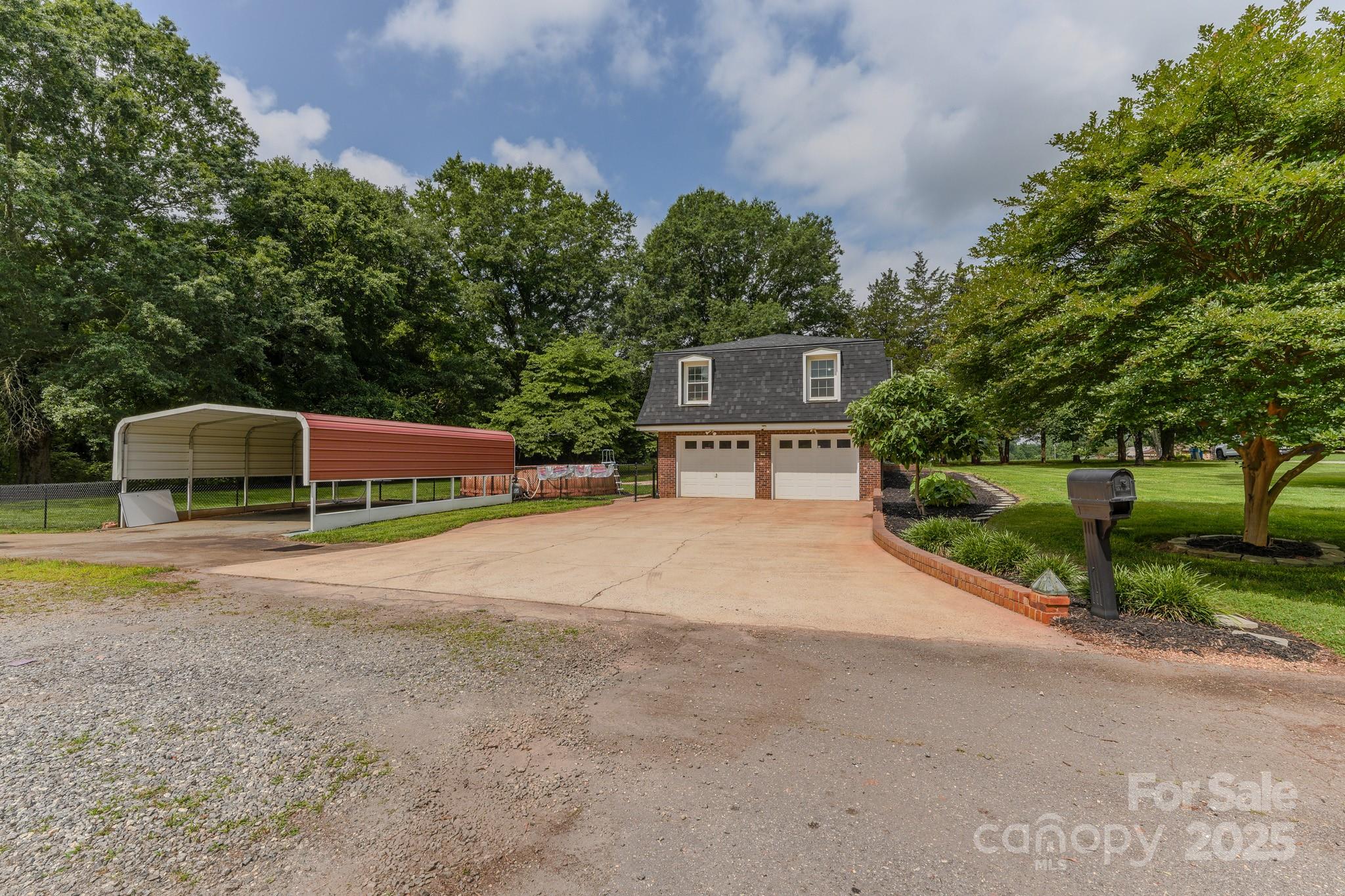 Shamrock Park - Residential