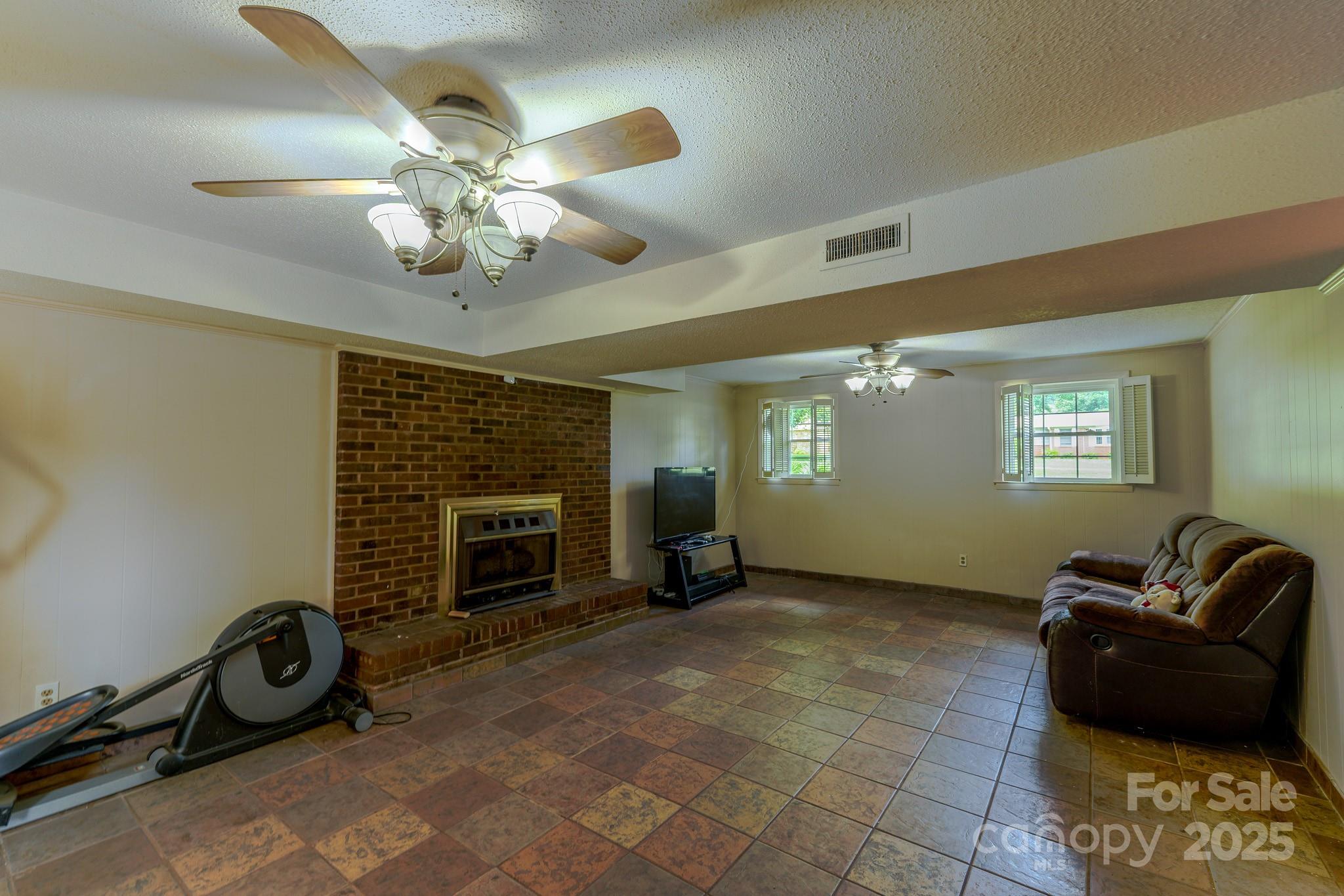 Shamrock Park - Residential