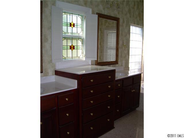 Moores Ferry - Residential