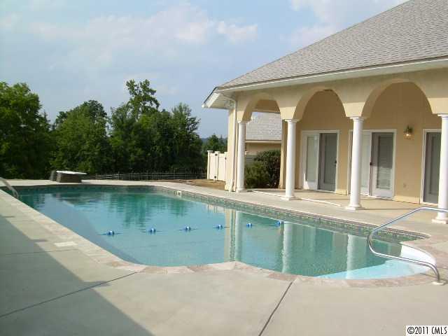 Moores Ferry - Residential