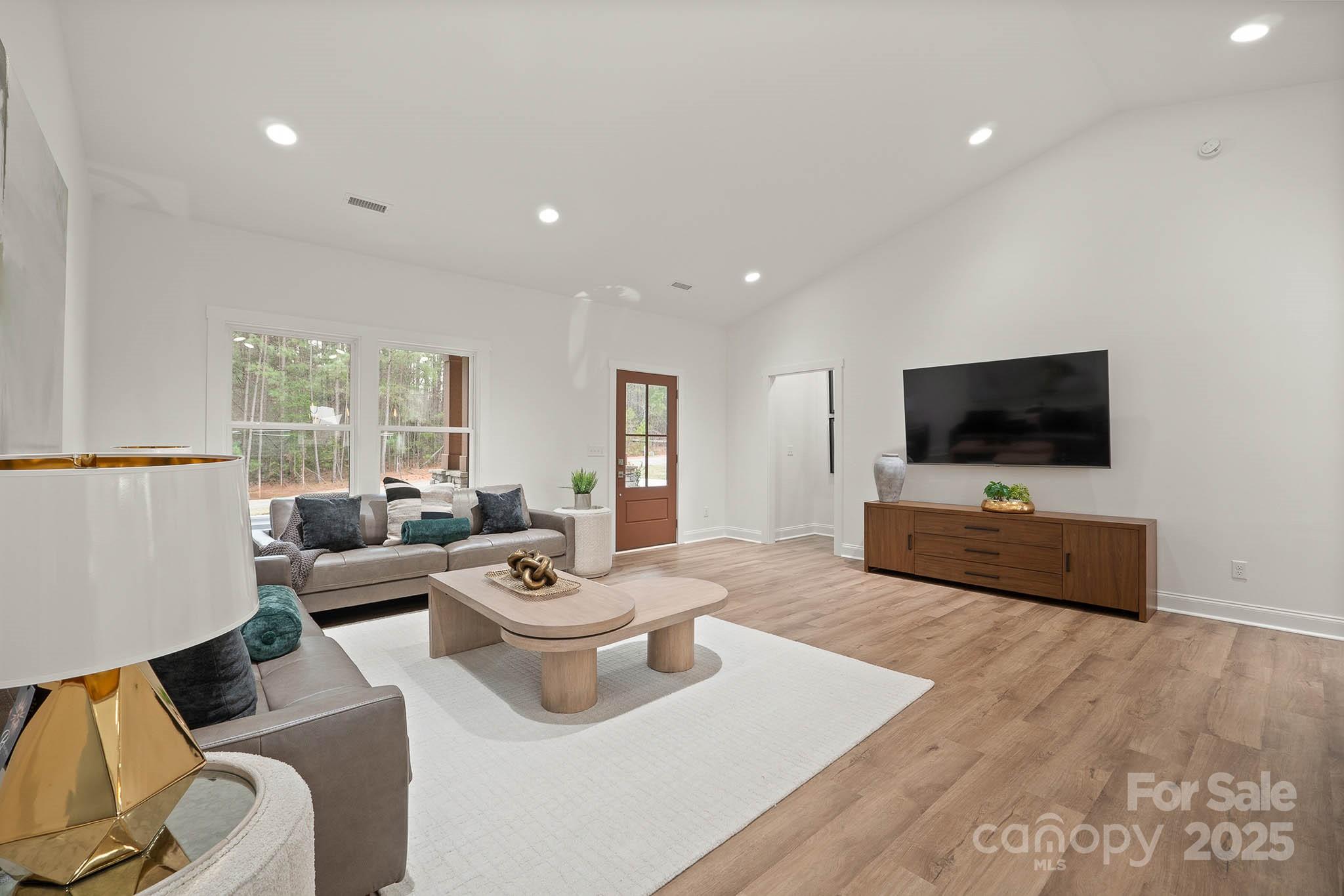 Crystal Falls - Residential