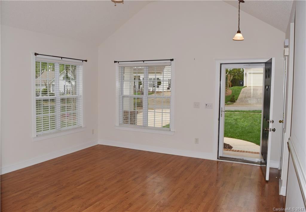 Hagers Ferry - Residential Lease