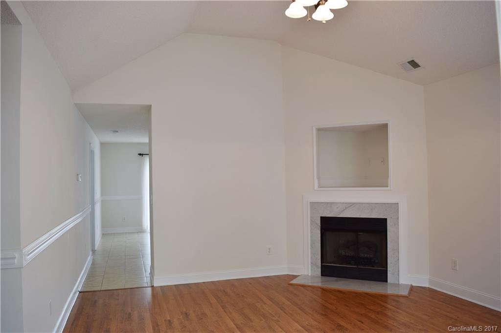 Hagers Ferry - Residential Lease