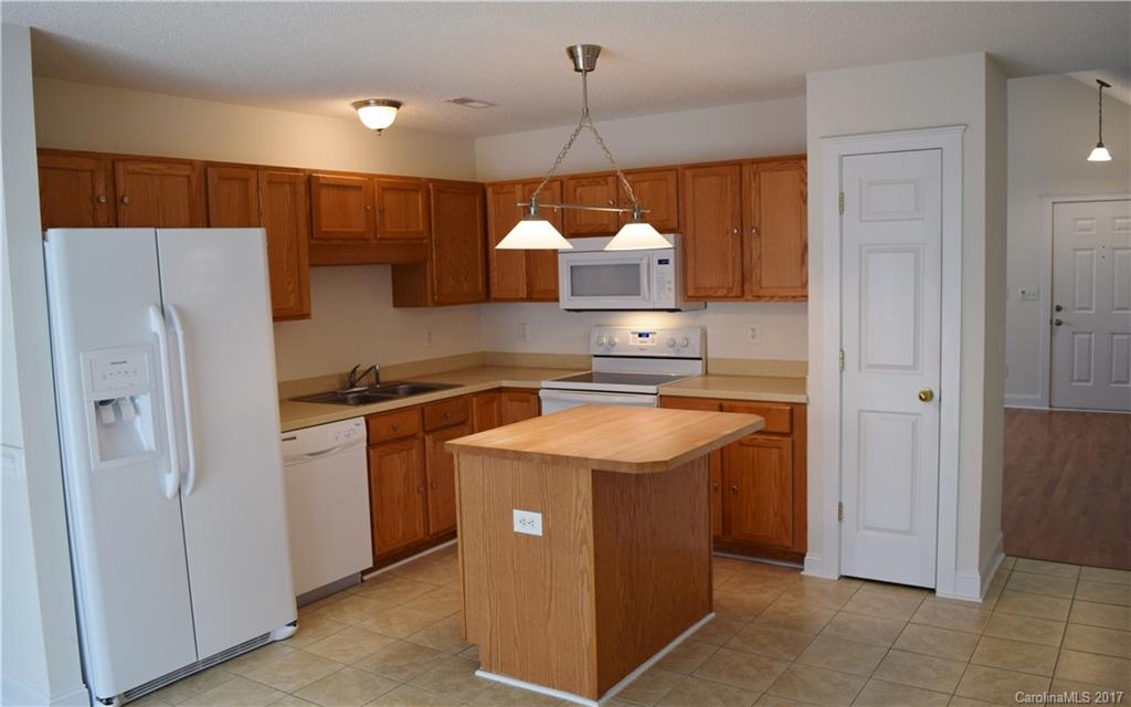 Hagers Ferry - Residential Lease