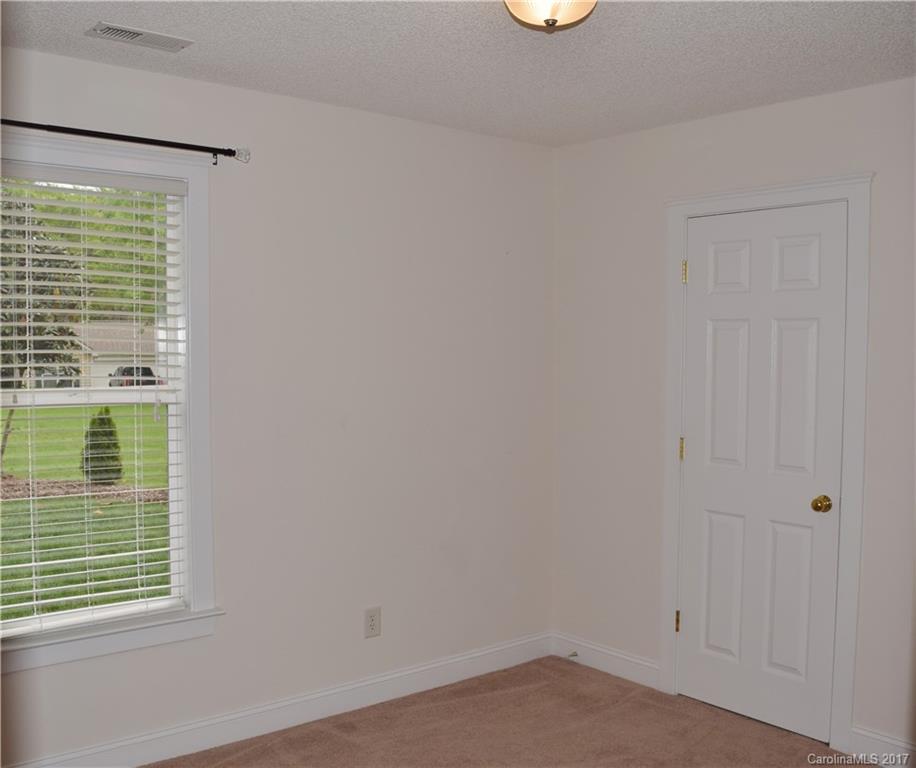 Hagers Ferry - Residential Lease