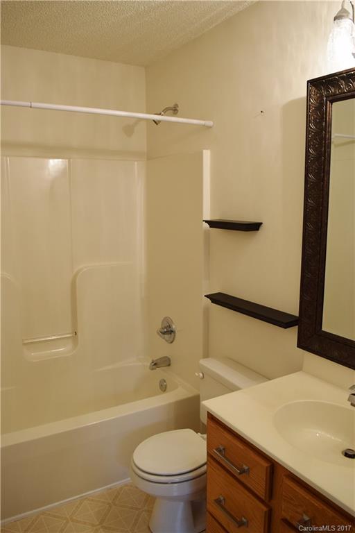 Hagers Ferry - Residential Lease