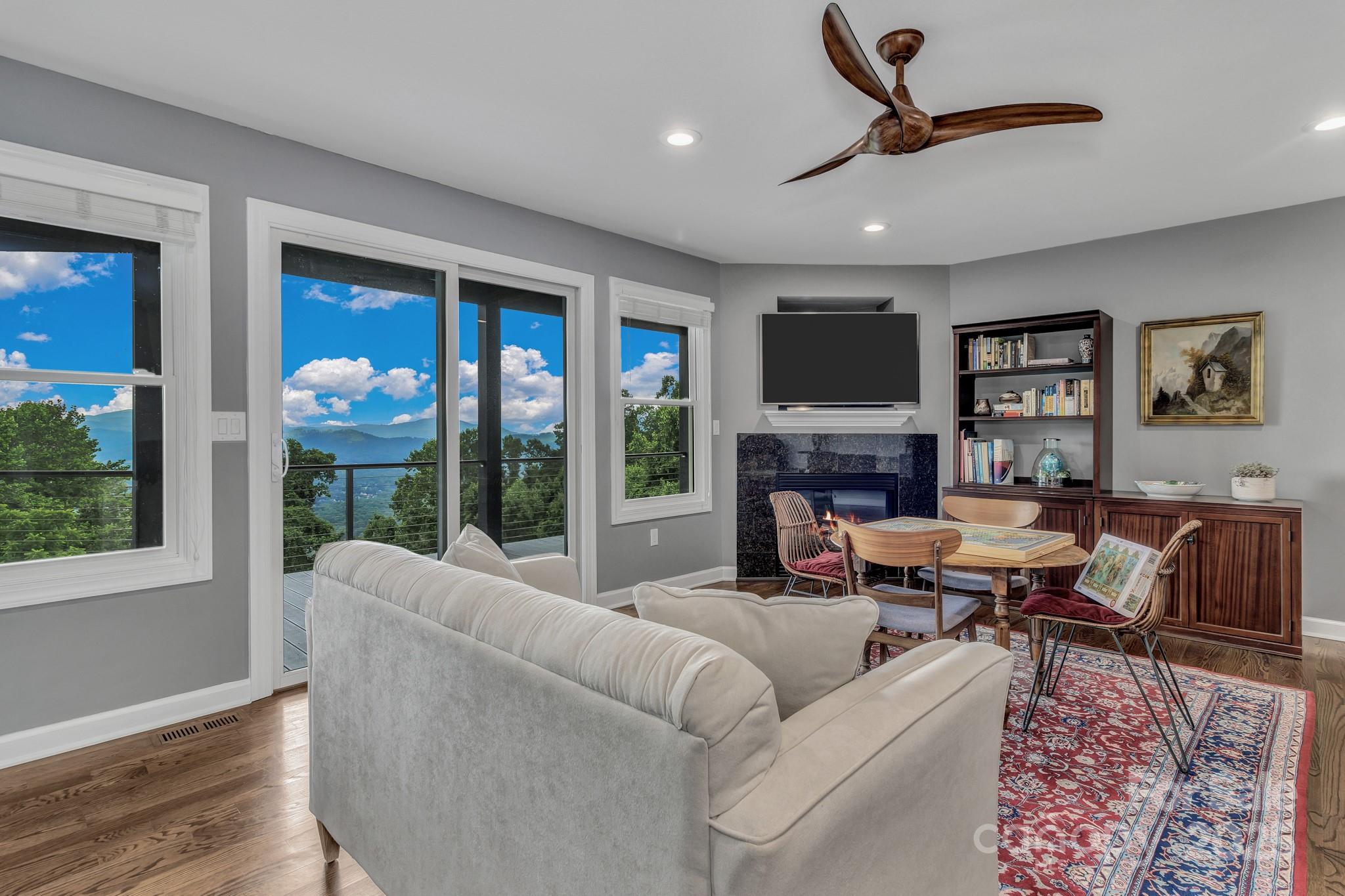 Stone Gate - Residential