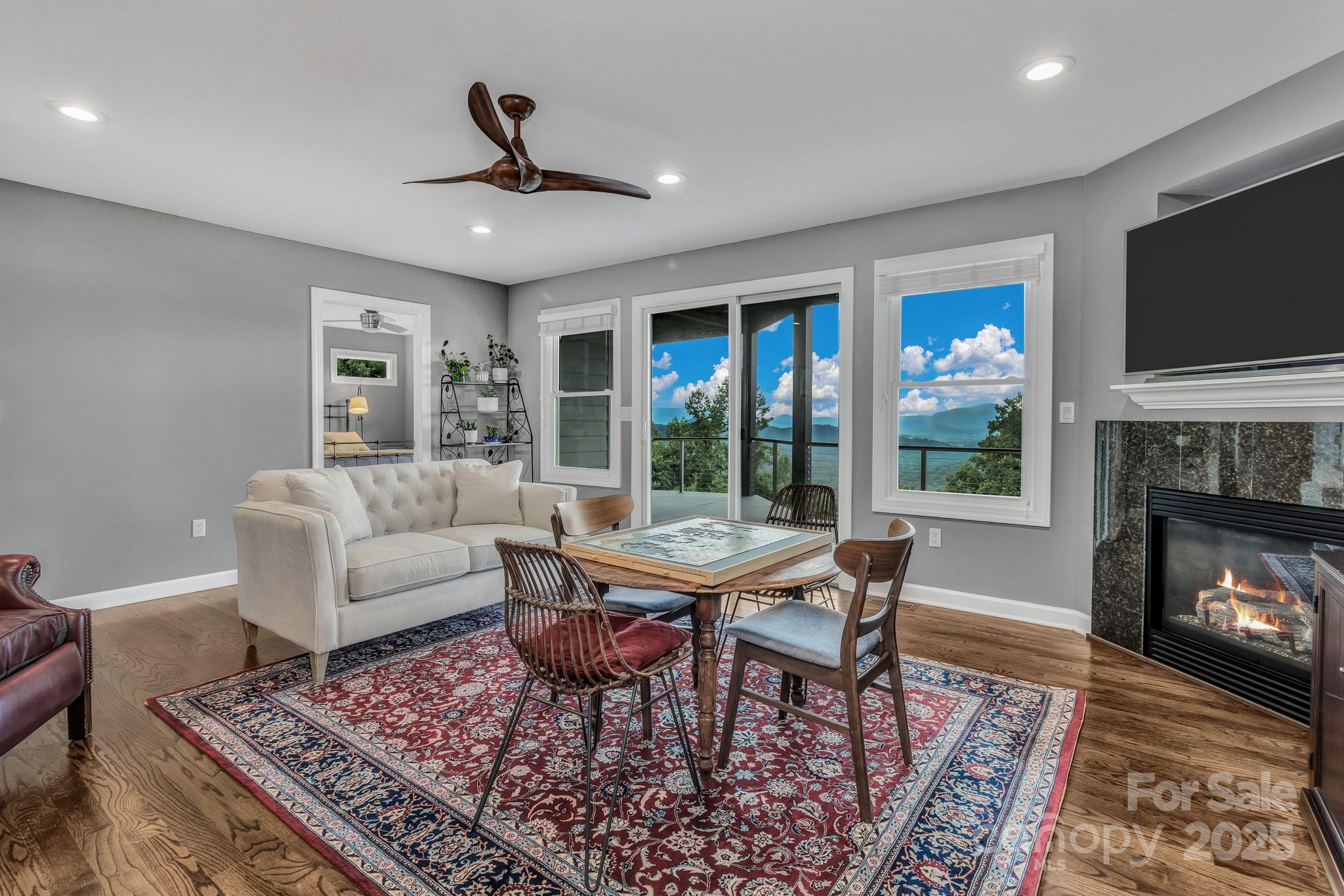 Stone Gate - Residential