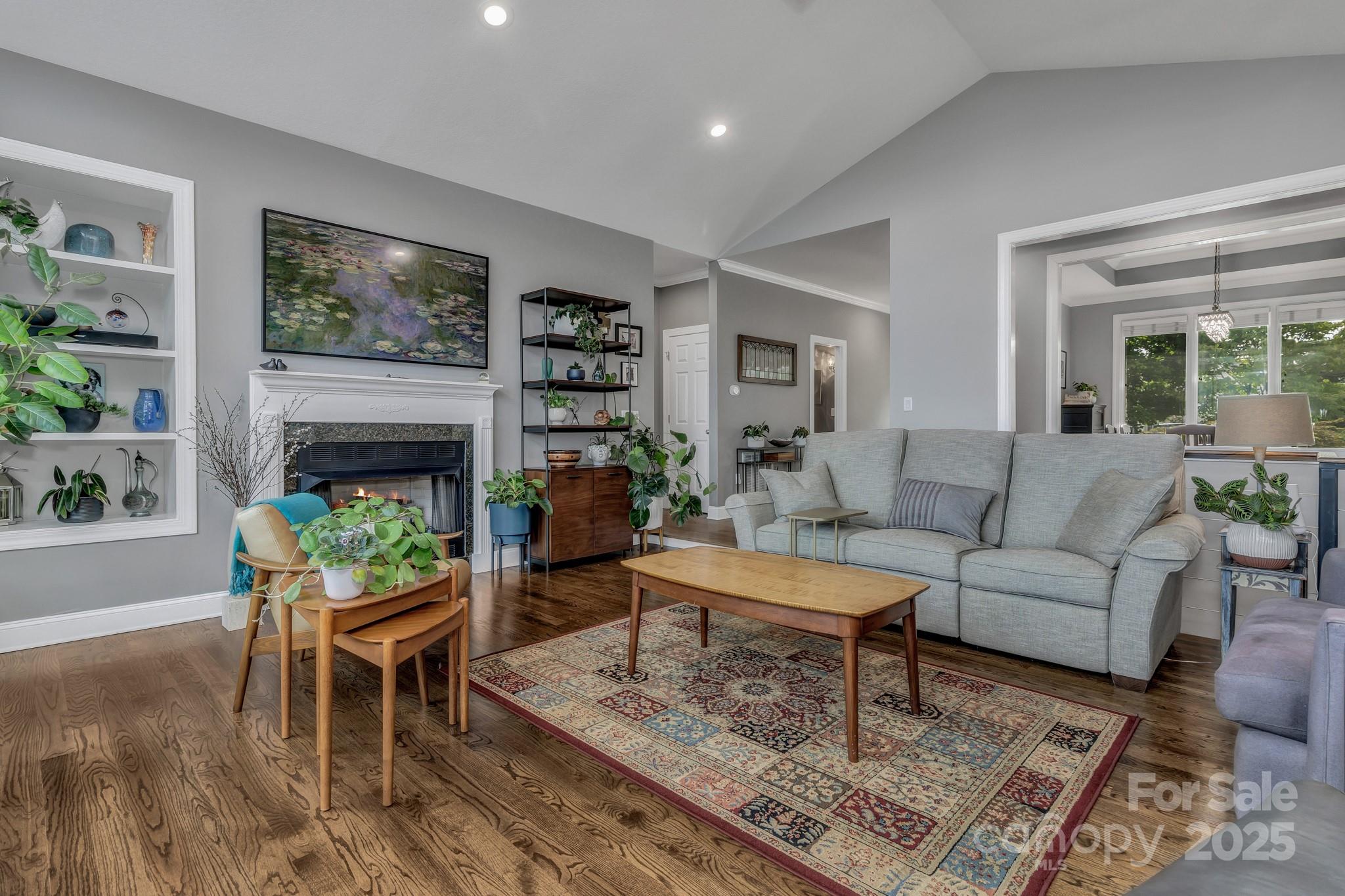 Stone Gate - Residential