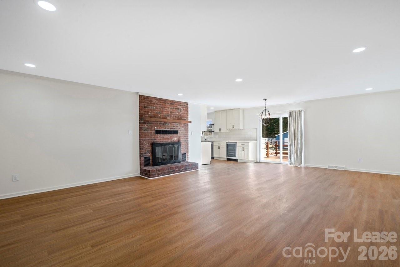 16808 Knoxwood Drive