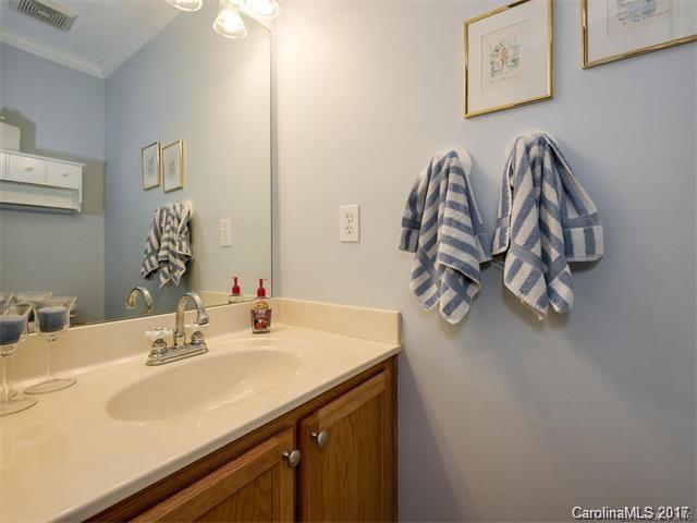 Maplecrest - Residential Lease