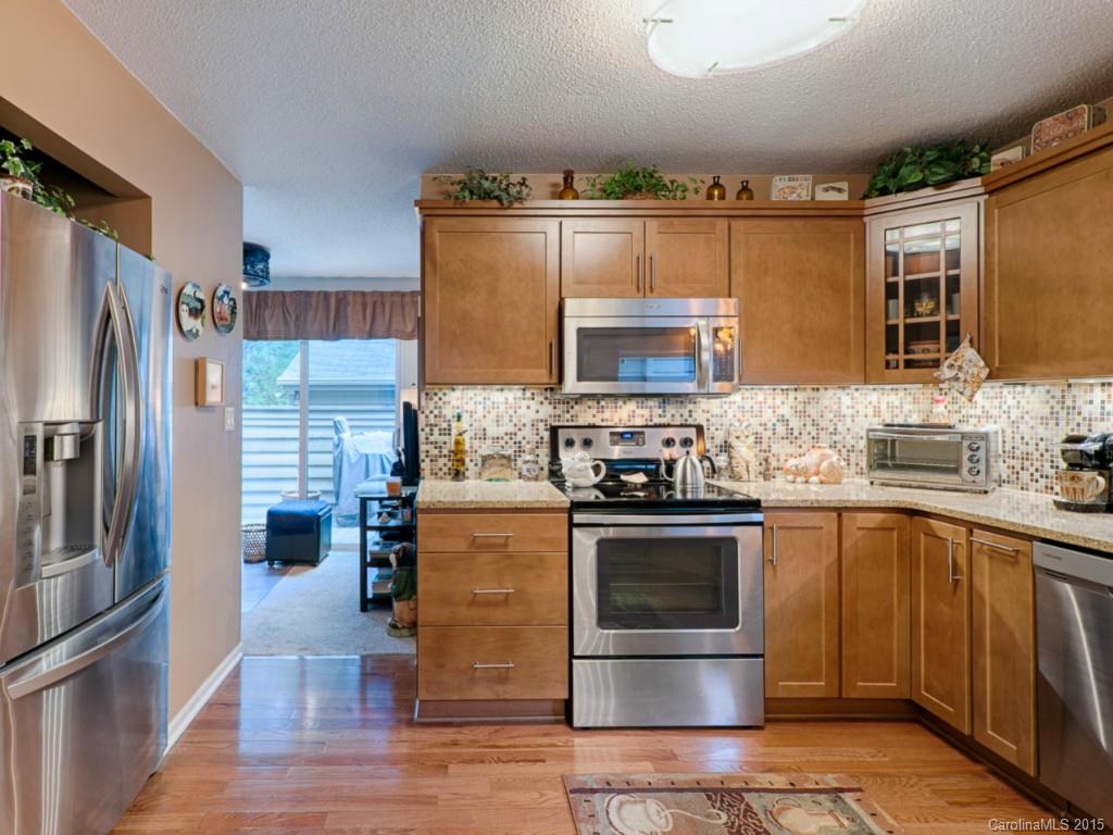 Raintree Greens - Residential