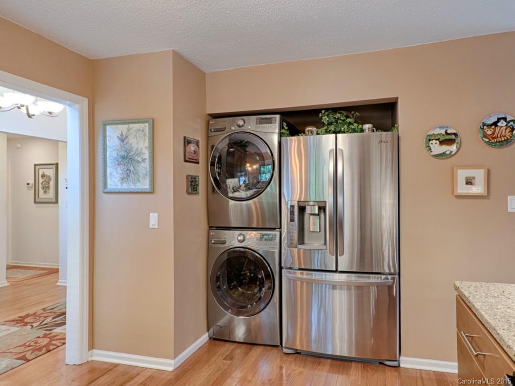 Raintree Greens - Residential