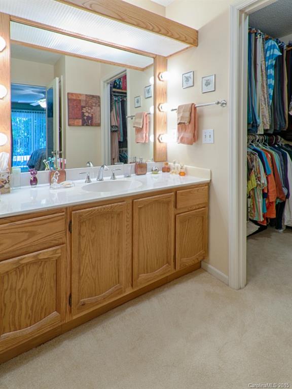 Raintree Greens - Residential