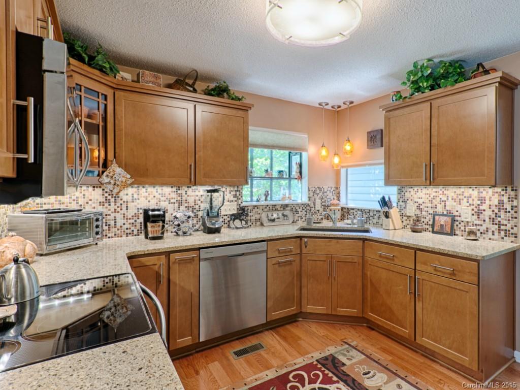 Raintree Greens - Residential