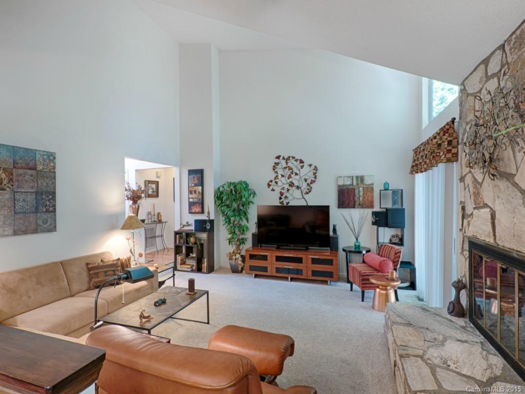 Raintree Greens - Residential