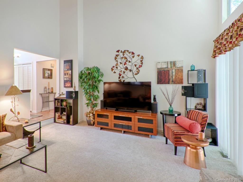 Raintree Greens - Residential