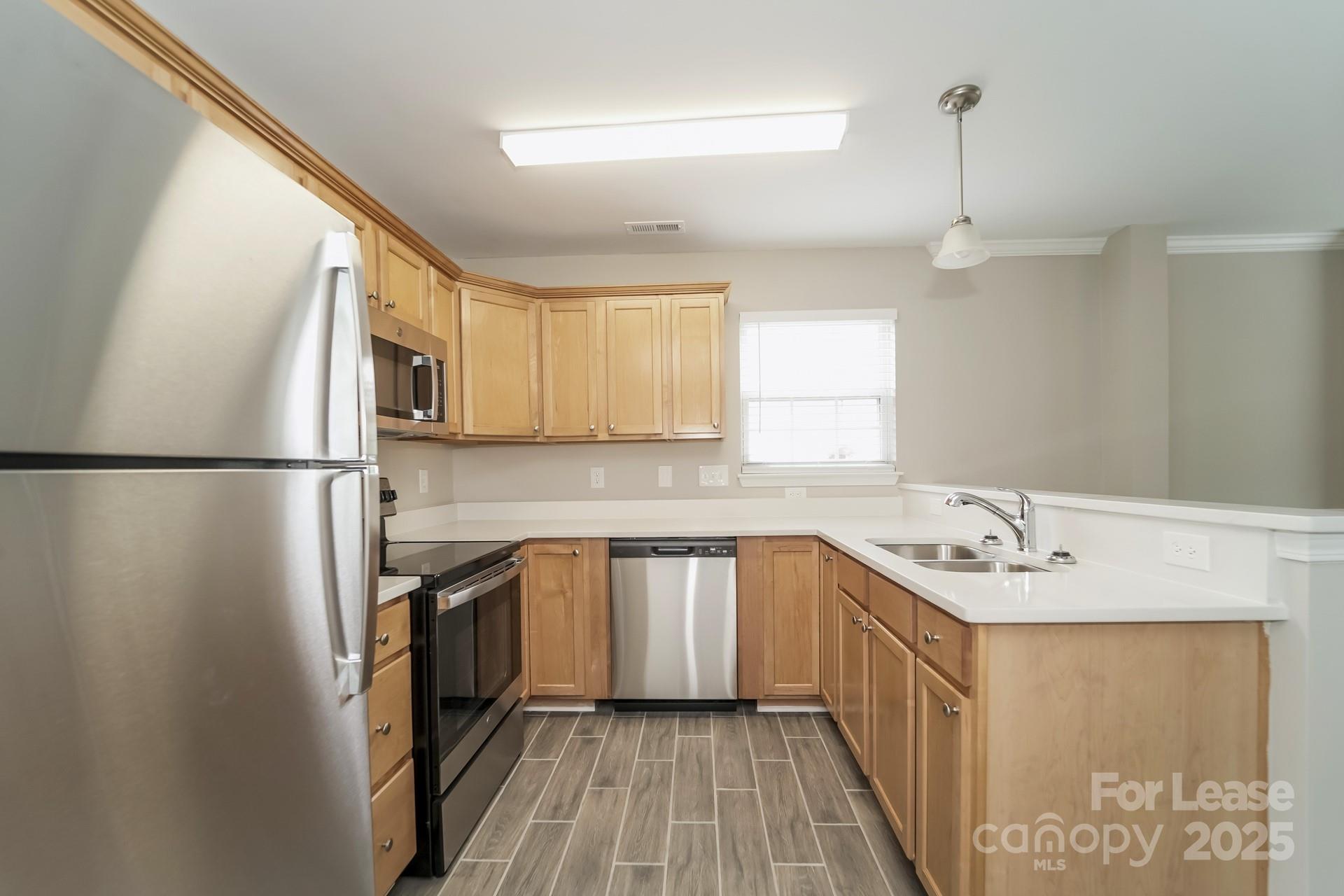 Rocky River Village - Residential Lease