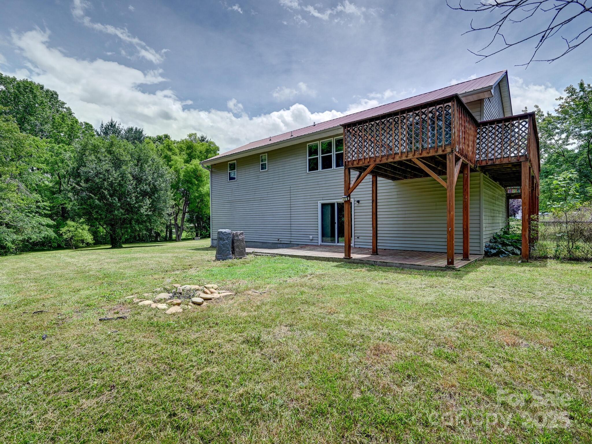 14 Spring Lake Drive