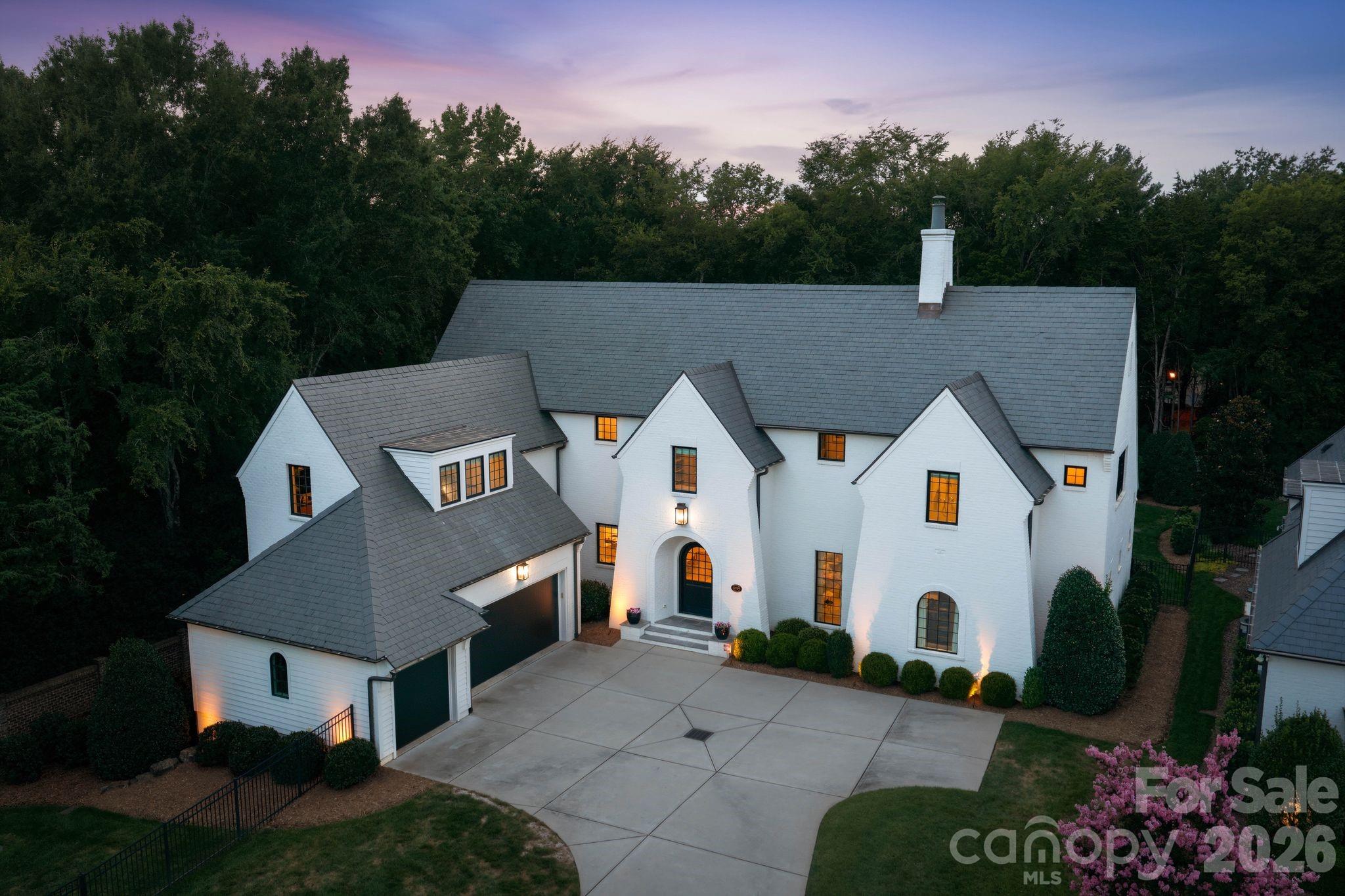 4709 Ockley Manor Lane