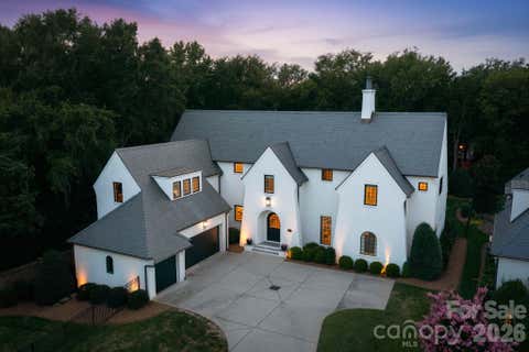 Photo of 4709 Ockley Manor Lane, Charlotte, NC 28226 (MLS # 4416742)