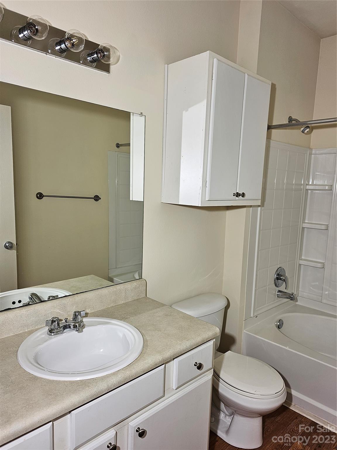 Seasons At Biltmore Lake - Residential