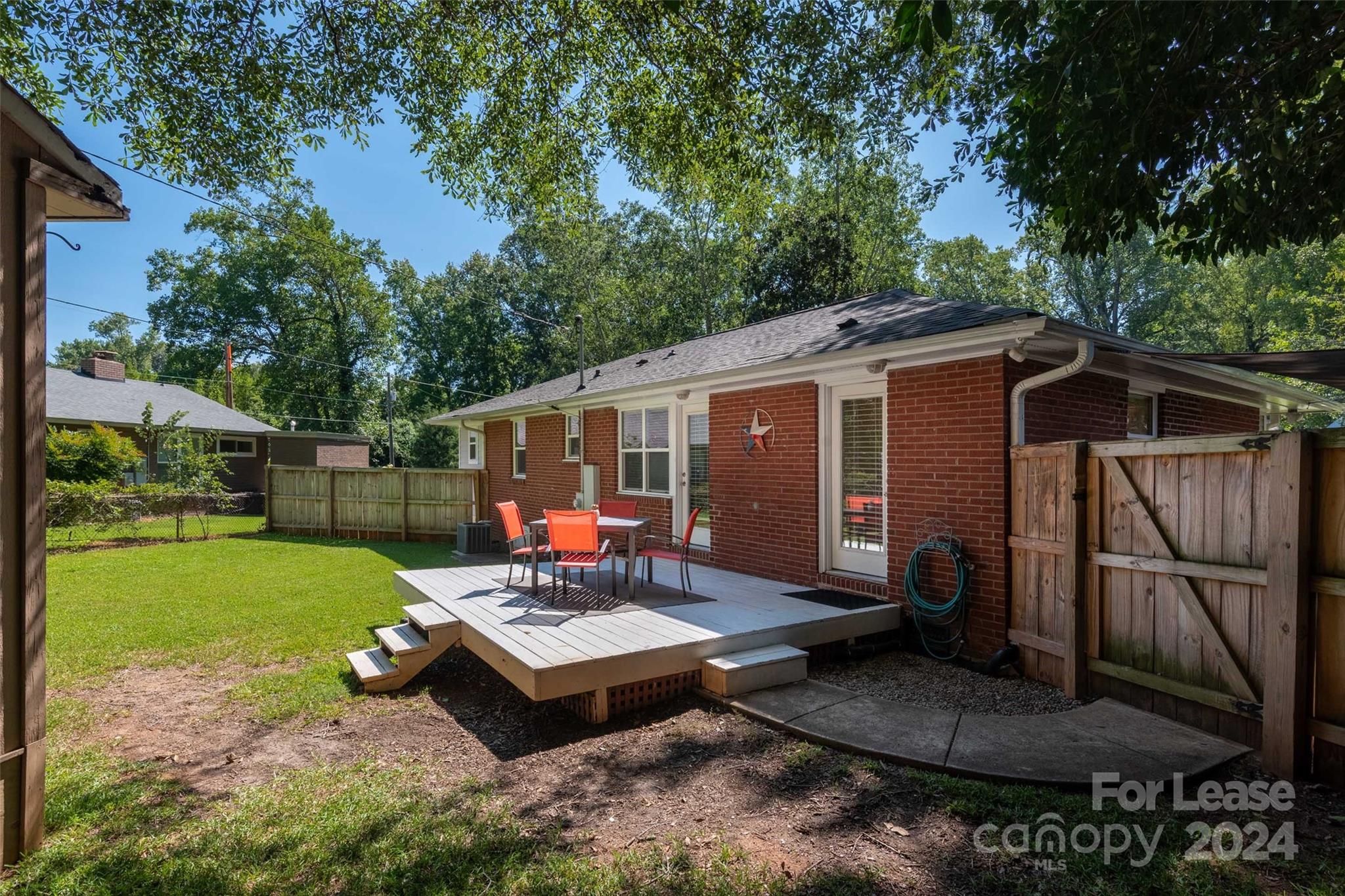 Selwyn Park - Residential Lease