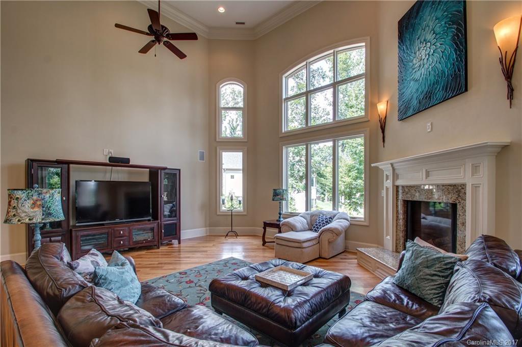 Pebble Bay - Residential