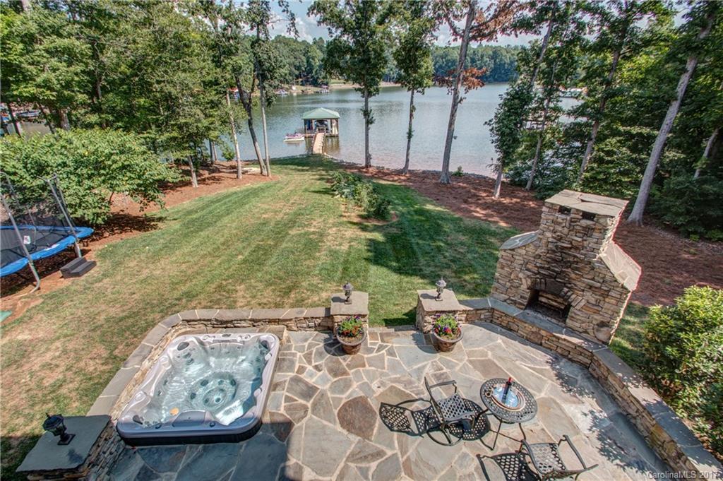 Pebble Bay - Residential