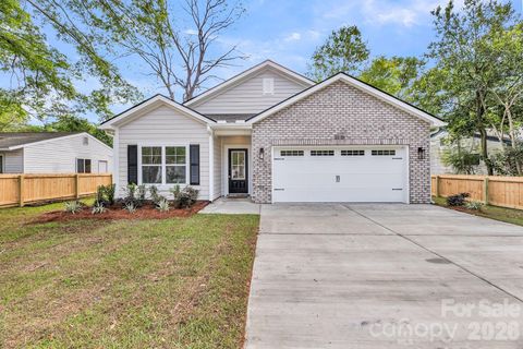 Photo of 344 Kelly Avenue, Mooresville, NC 28115 (MLS # 4377784)