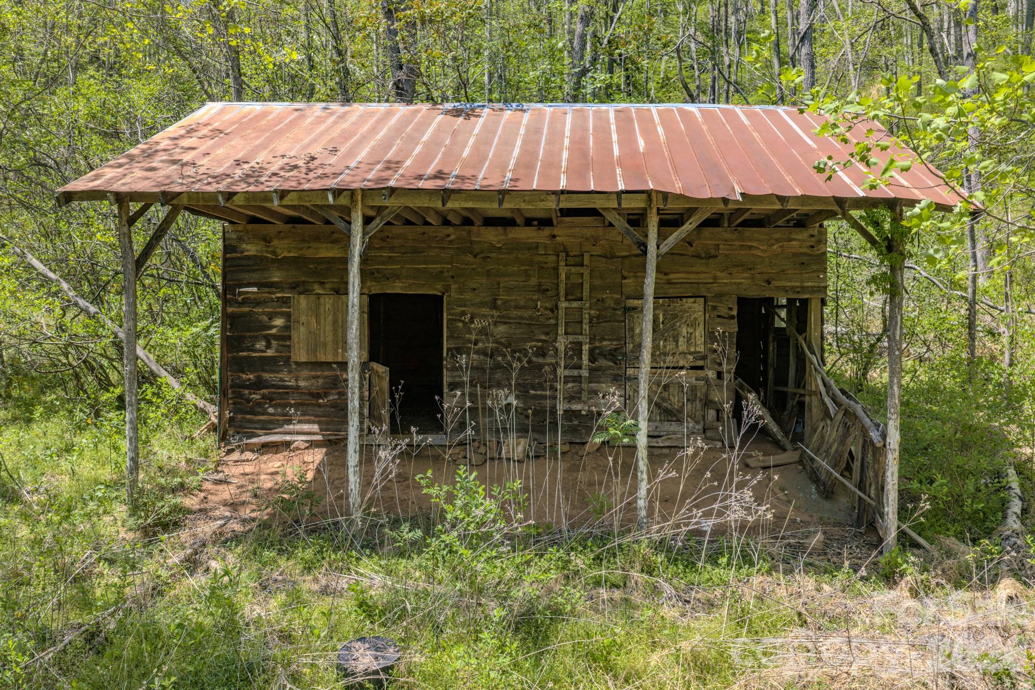 143 Gouge Cemetery Road