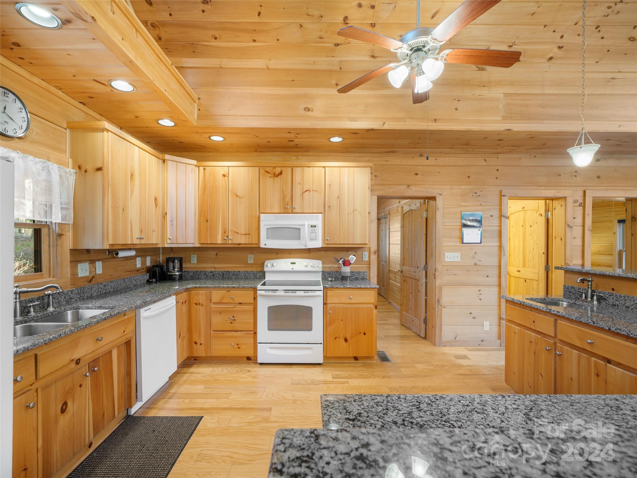 Mountain Brook Estates - Residential