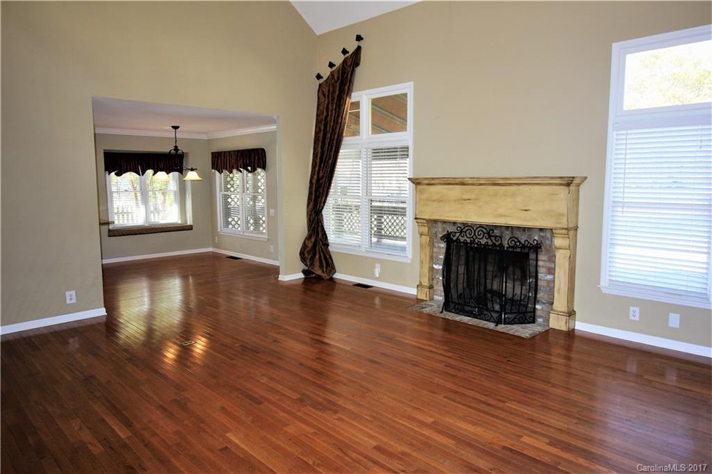 Wing Pointe - Residential