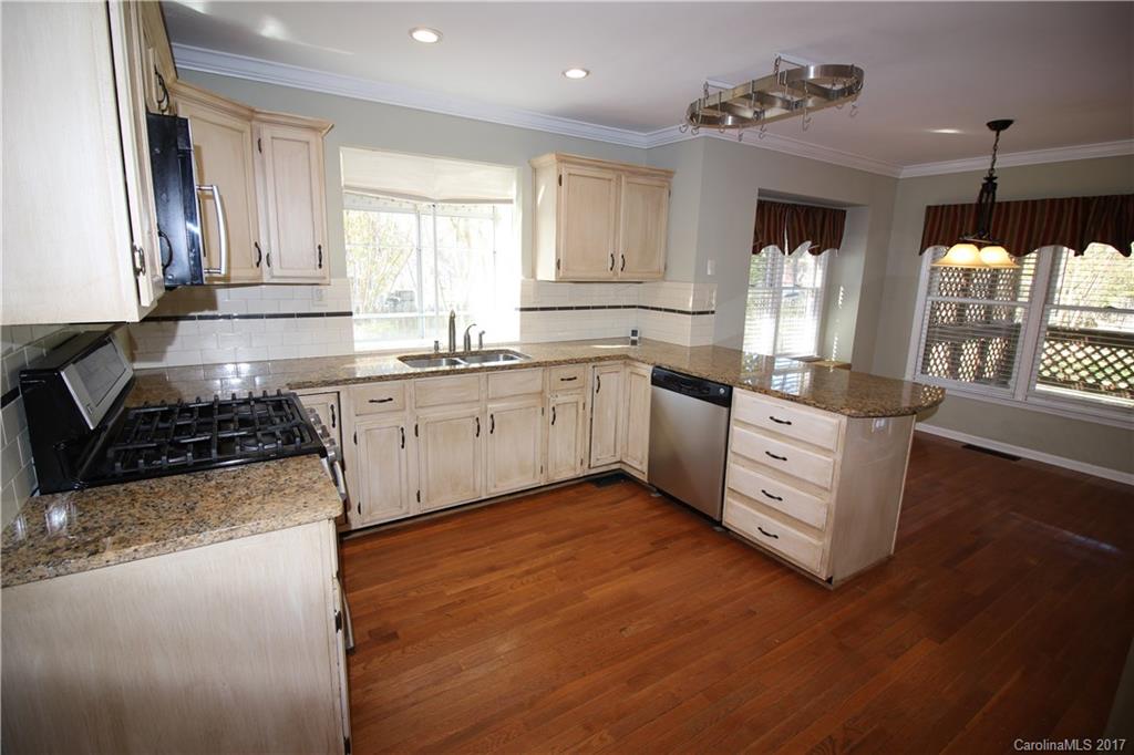 Wing Pointe - Residential