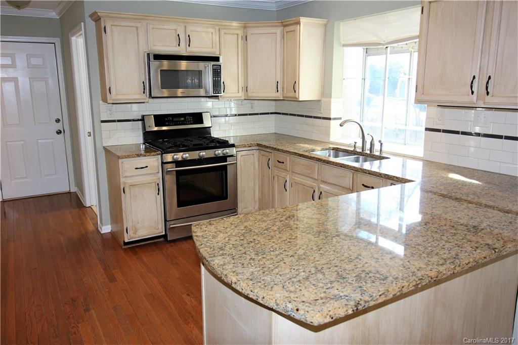Wing Pointe - Residential